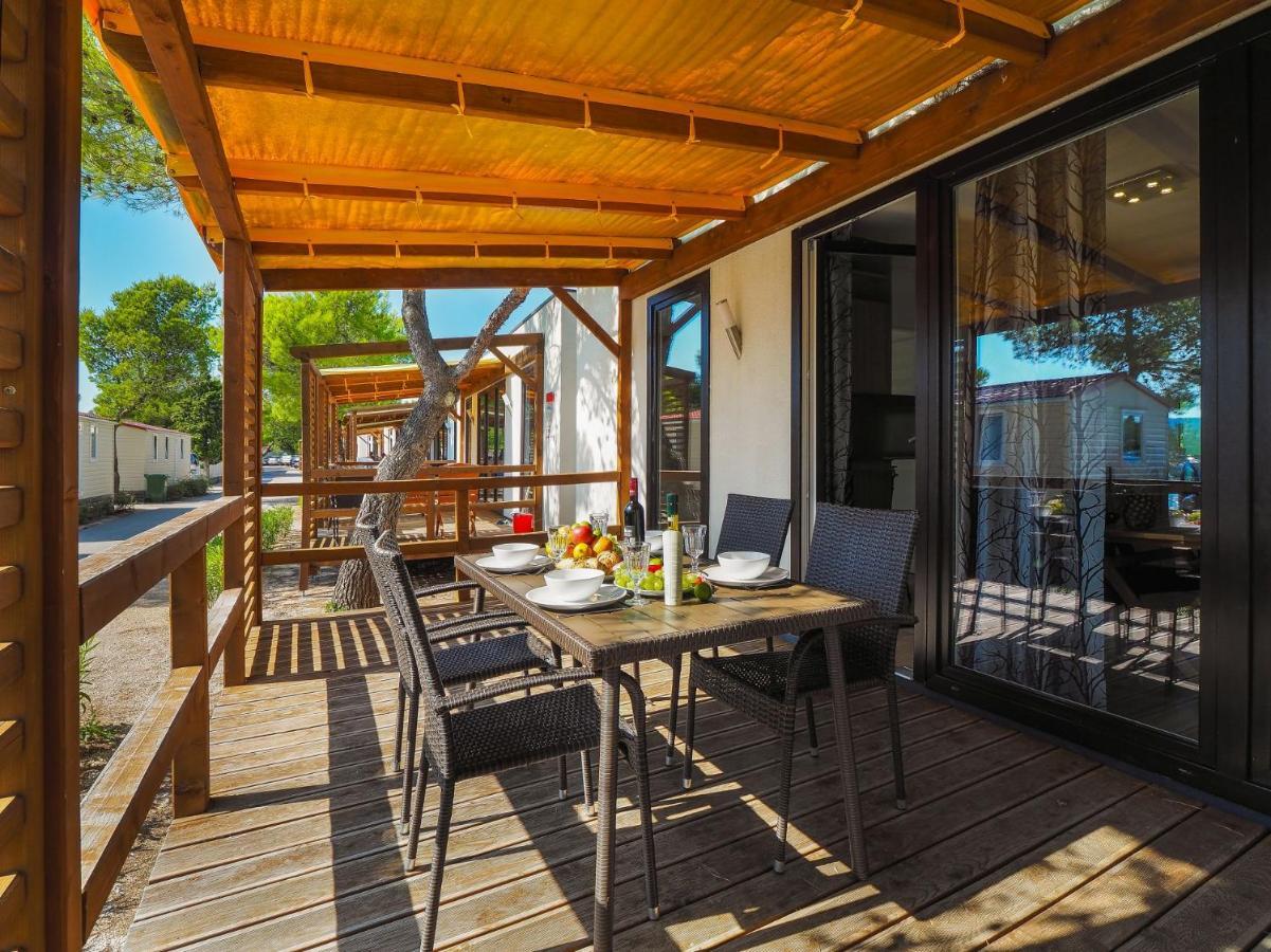 Mediteran Travel Mobile Homes Solaris Brodarica  Exterior photo