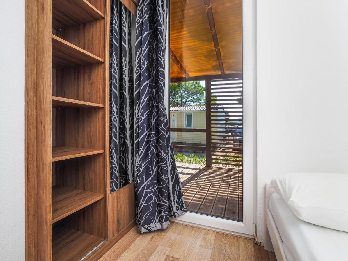 Mediteran Travel Mobile Homes Solaris Brodarica  Exterior photo